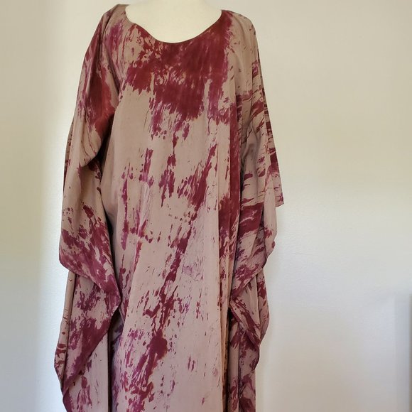 ******* SOLD **********  NEW Silk Caftan - Picture 9 of 16